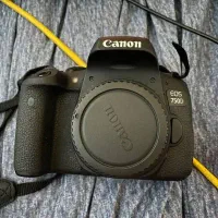 دوربین کنون Canon 750d با لنز 50m F1.8(کانن 750d)