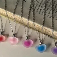 گردنبند|بدلیجات|اندیشه, اندیشه فاز ۱|دیوار