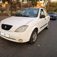 تیبا صندوقدار مدل ۹۴ درحد