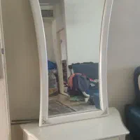 میز و آینه