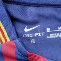 لباس و شورت بارسلونا ۲۰۱۸|لباس|قم, شهرک امام حسن|دیوار