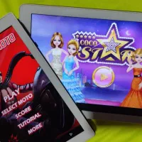 2تبلت 8و10اینچی بزرگ سیمخور سالم ارزان هر عدد 2300