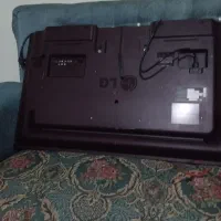 تلویزیون ال جی  ۴۲ اینج پنل شکسته
