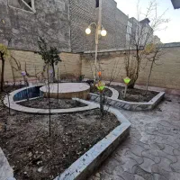 70 متر+80متر حیاط+شیک