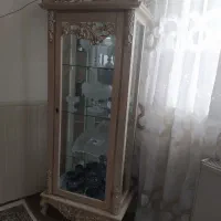 بوفه چوبی وتابلو فرش