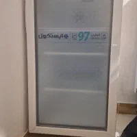 یخچال ۵ فوت ایستکول درب شیشه ای  در حد نو واقعی