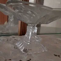 سینی پایه دار کریستال و همراه آجیل خوردی