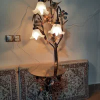 آباژور و میزتلفن