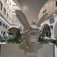 وسطکار آشپز خانه سالادزن وپیتزا زن ظرفشورصبحانه زن