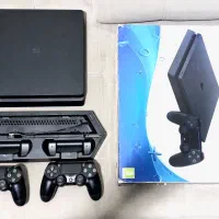 فروش کنسول ps4 slim یک ترابایت دو دسته پایه شارژر