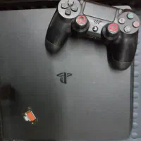 پلی استیشن 4 ( در حد نو )
