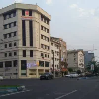 بر اصلی خیابان معلم/ ۹۱متر/تجاری اداری/فول امکانات