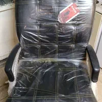 صندلی چرخ دار.