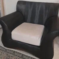 نیم ست چرم مشکی قدیمی شیک
