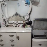 تخت خواب|تخت و سرویس خواب|تربت‌حیدریه, نواب صفوی|دیوار