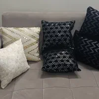 کوسن با پارچه های با کیفیت