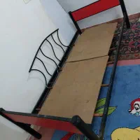 تخت خواب دوطبقه فلزی