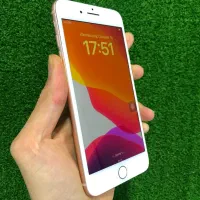 اپل8plus«سلامت»حافظه64گیگ
