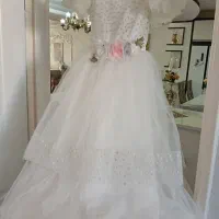 لباس عروس کاملا نو نو هستش