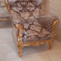 مبل سلطنتی ۷نفره با میز وسط|مبلمان خانگی و میز عسلی|مشکین‌دشت, |دیوار