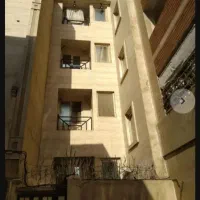 سه دانگ از یک آپارتمان ۷۰ متری ، فوری فروشی