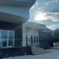 ویلا-استخر-دار-200م-چشم-انداز-مدارک-کامل-قلعه-گردن