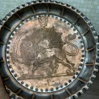 بشقاب مسی  لب کنگره قلمزنی