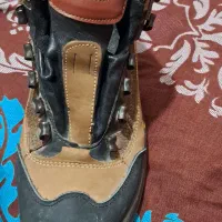 کفش کوهنوردی سایز39 درحد نو فقط ۲بار استفاده شده.|کیف، کفش، کمربند|دوگنبدان, |دیوار