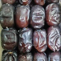 خرما3ردیفی میانگین نزدیک 7 و خرما فله ای 5 کیلویی|عمده‌فروشی|بم, |دیوار