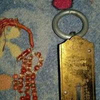 ترازو دستی المانی خیلی قدیمی با ۱عددتسبی جنس سنگ|کلکسیون اشیاء عتیقه|ملارد, |دیوار