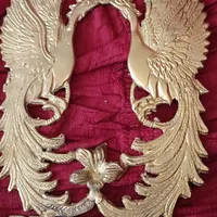جاکلیدی و مجسمه برنز
