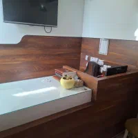 صندوقدار و فروشنده