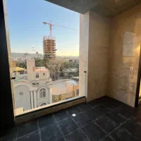 ویلایی دربست سر 3 نبش با 250 متر زیربنا