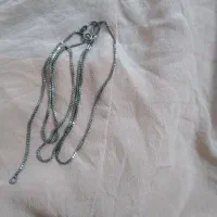 زنجیرنقره   ۲۱ سانت بلندیش ۵۰۰ هزار .. ارسال دارم