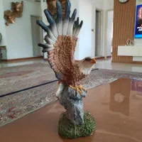 مجسمه عقاب فوری