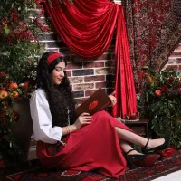 عکاسی با دکور یلدا 1404