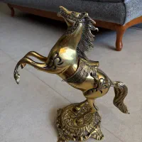 انواع مجسمه و ظروف برنجی و مسی