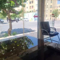 تجاری-با-زیرزمین-گلدیس-بر-خیابان-سلمان