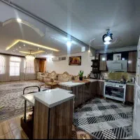 منزل خیابان کارگر