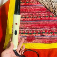 ۳عدد اتو|آرایشگاه و سالن‌های زیبایی|سقز, |دیوار