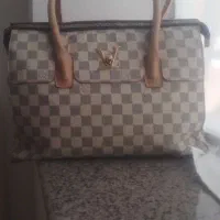 دو عدد کیف|کیف، کفش، کمربند|ارومیه, |دیوار