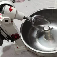 فروش یک دستگاه خمیر زن برقی