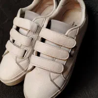 کتونی دخترانه 39 و 40|کیف، کفش، کمربند|رشت, ولکس|دیوار