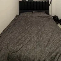 تخت به همراه تشک