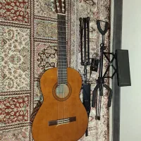 گیتار یاماها c40 با لوازم نو
