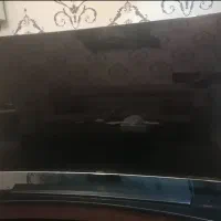 تلویزیون ۵۲ اینچی