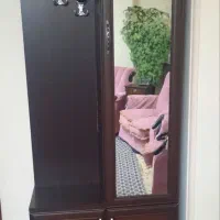 جاکفشی همراه با آینه