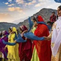 آموزش انواع رقص محلی بختیاری و لری