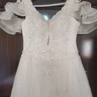 فروش لباس عروس ۳تومن|لباس|شاهین‌شهر, خانه کارگر|دیوار
