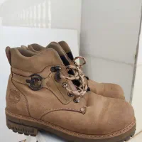 نیم بوت عسلی